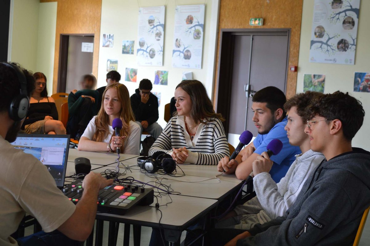 On Allume La Radio Les élèves Sont En Direct Terre Dhorizon Lycée Horticole Agricole Cfppa 